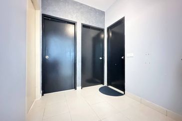 De Bayu Apartment @ Setia Alam