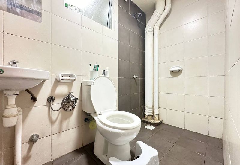 De Bayu Apartment @ Setia Alam