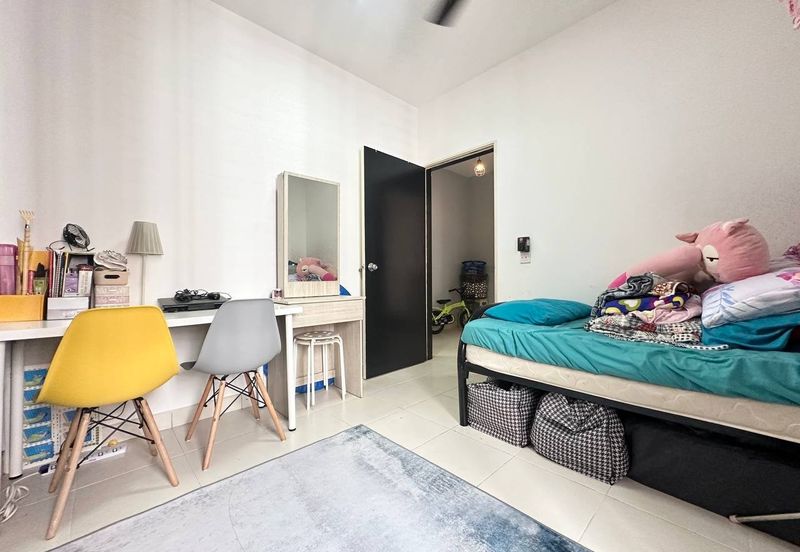 De Bayu Apartment @ Setia Alam