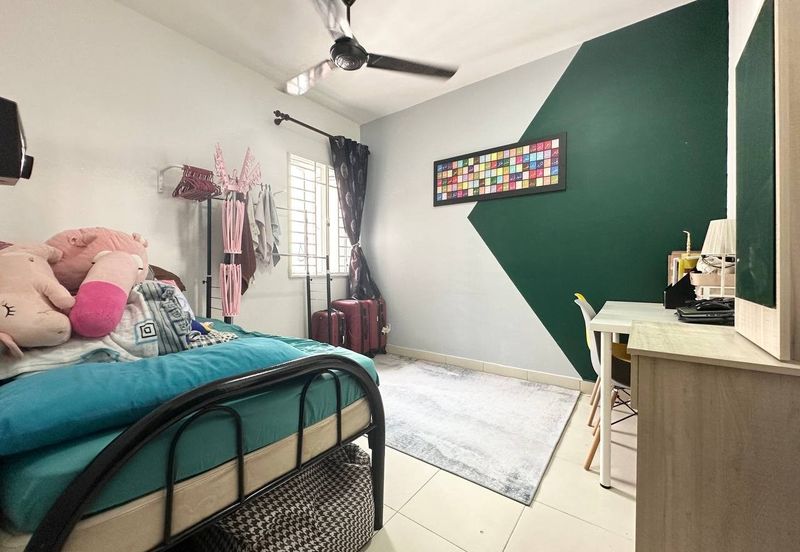 De Bayu Apartment @ Setia Alam