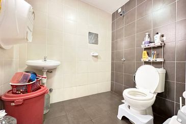 De Bayu Apartment @ Setia Alam