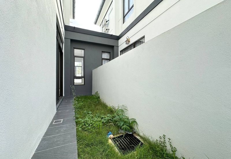 Regent Garden  @ Eco Grandeur