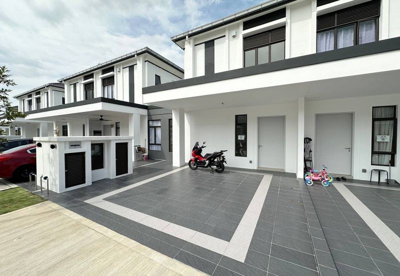 Regent Garden  @ Eco Grandeur