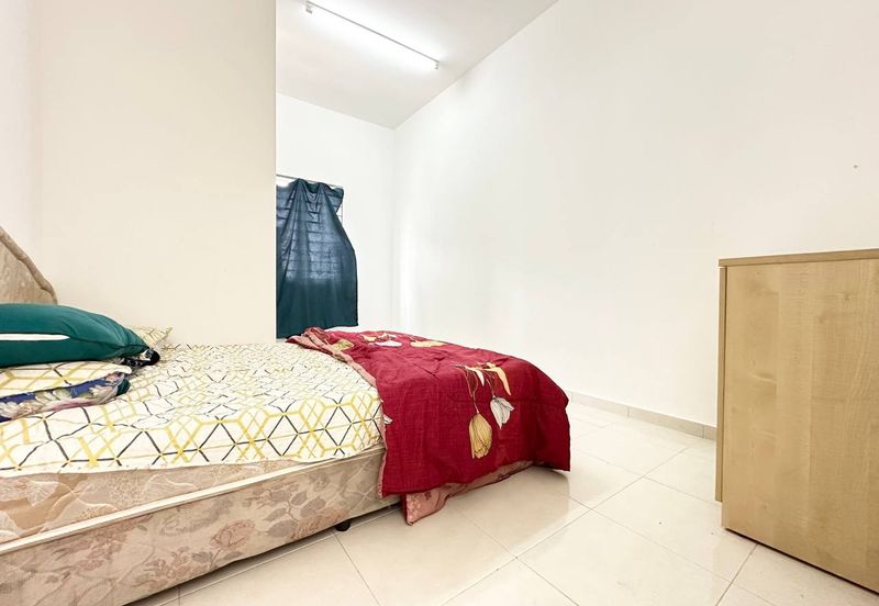 Laman Haris @ Eco Grandeur