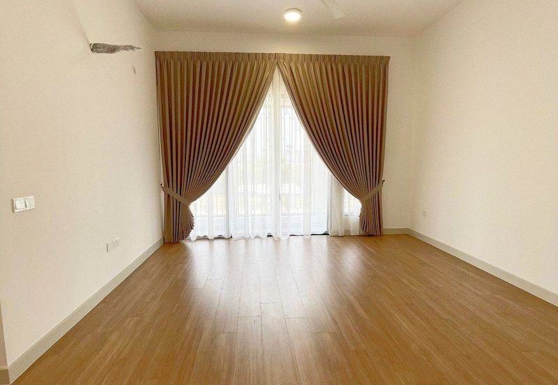 Elmina Green Three @ City of Elmina