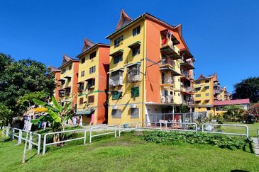 Flat Kampung Lindungan / Flat Petaling Jaya Selatan