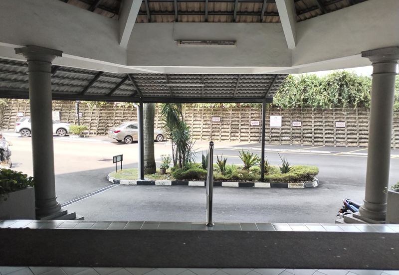 Ehsan Ria Condominium