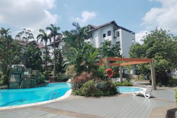 Ehsan Ria Condominium