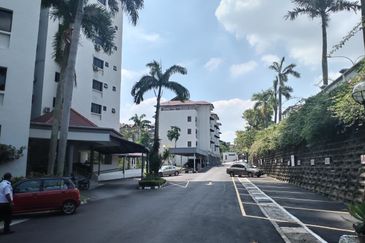 Ehsan Ria Condominium