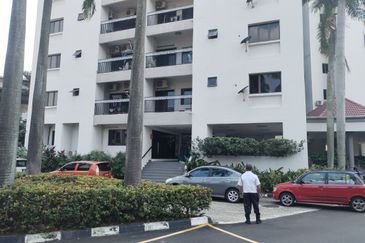 Ehsan Ria Condominium