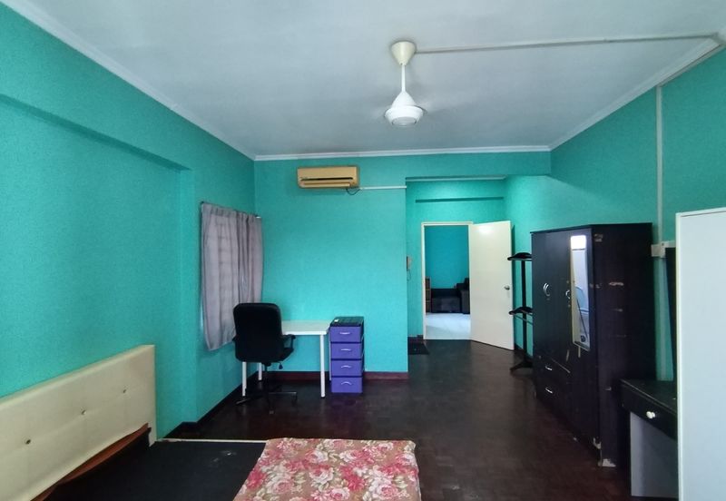 Ehsan Ria Condominium