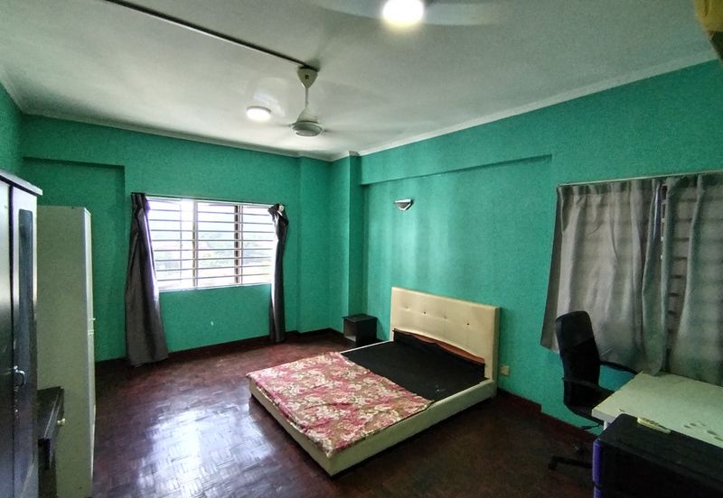 Ehsan Ria Condominium