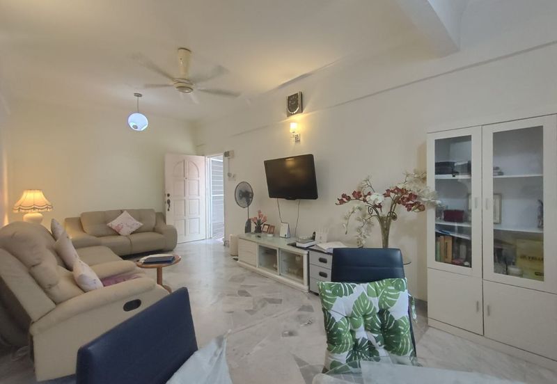 Subang Perdana Goodyear Court 8