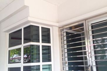 Jalan Setia Perdana U13/27E