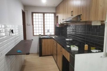 Subang Perdana Goodyear Court 10