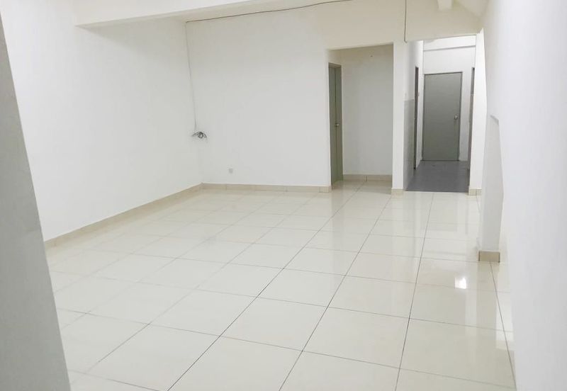 Jalan Uranus U5/122C