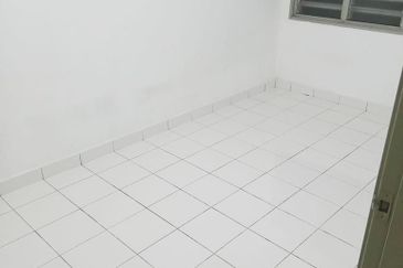 Jalan Uranus U5/122C