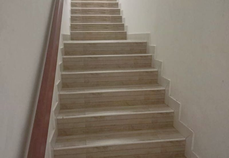 Jalan Uranus U5/122C