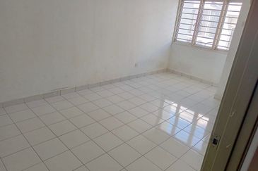 Jalan Uranus U5/122C