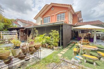 Jalan Putra Permai 10/4 C