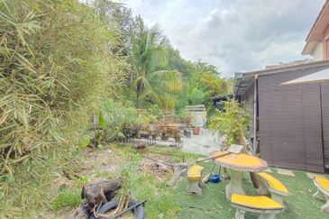 Jalan Putra Permai 10/4 C