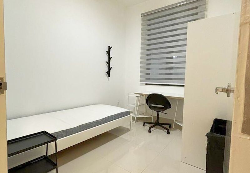 Fully Furnished Verando Residence PJ For Rent