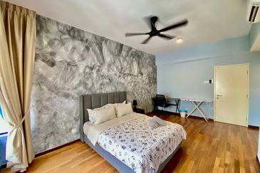 Renai Jelutong Residences