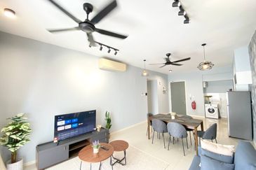 Renai Jelutong Residences