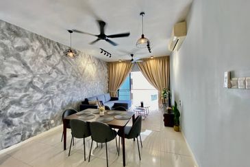 Renai Jelutong Residences