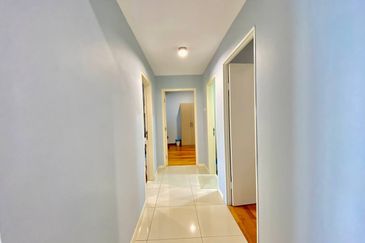 Renai Jelutong Residences