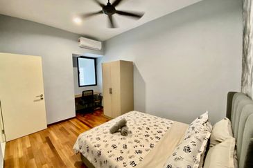 Renai Jelutong Residences