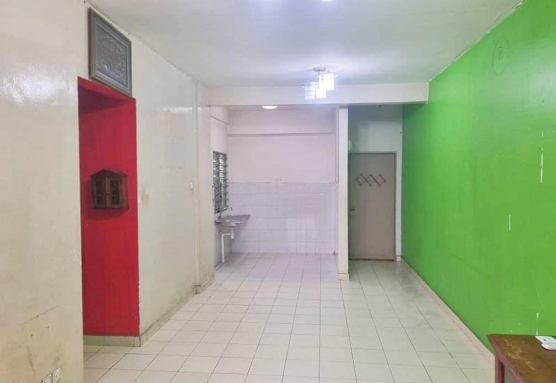 Pangsapuri Suria Subang