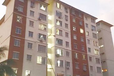 Pangsapuri Suria Subang