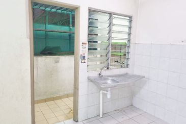 Pangsapuri Suria Subang