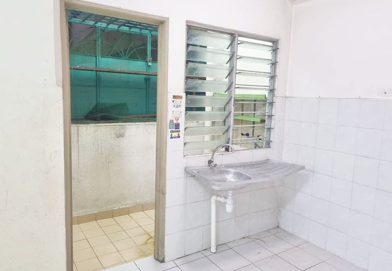 Pangsapuri Suria Subang