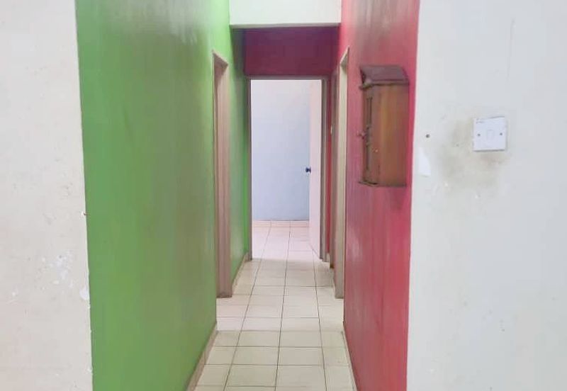 Pangsapuri Suria Subang