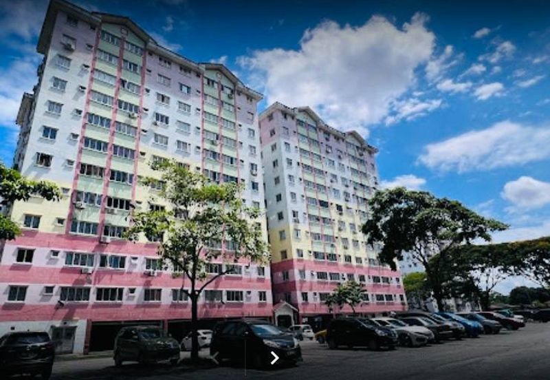 Meranti Apartment, Taman Subang Mewah