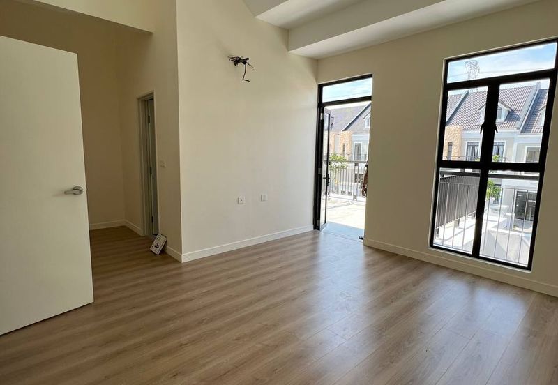 Monet Springtime @ Sunsuria City