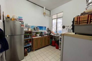 Apartment Seri Inai