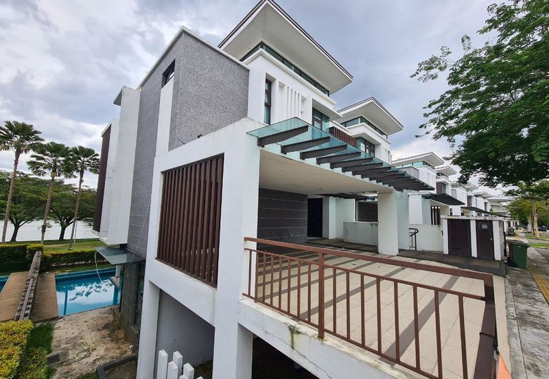 Private Swimming Pool🔥Lakeview🔥2 Storey Semi D Fera, Putrajaya 