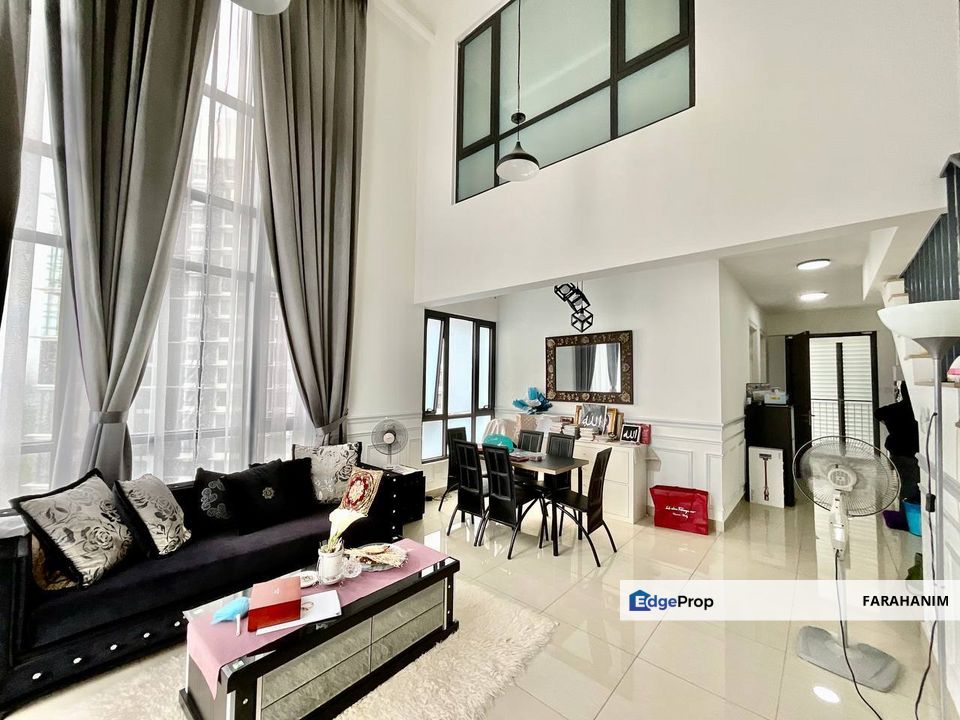 Corner! Fully Furnished! Renovated! Duplex Eclipse Residence Cyberjaya, Selangor, Cyberjaya