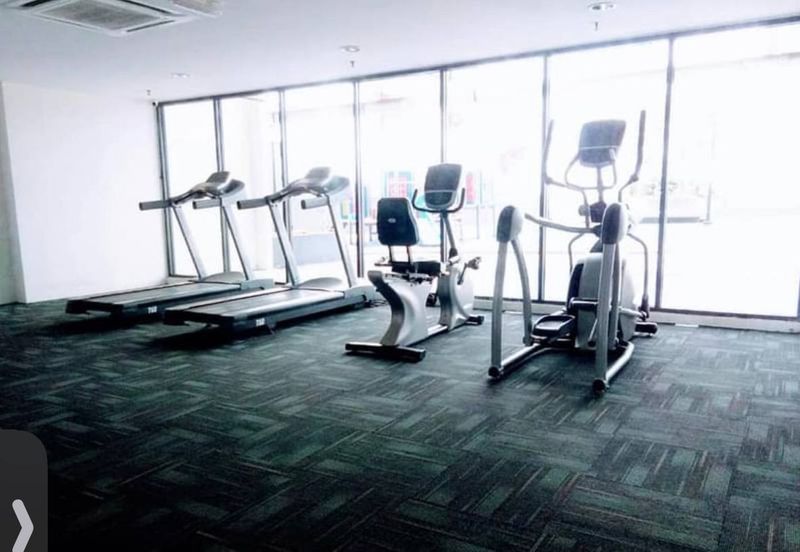 V12 Sovo (Menara Suria)