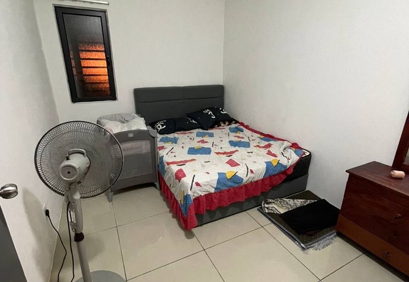 V12 Sovo (Menara Suria)