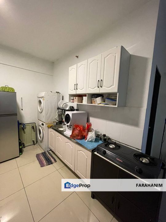 SELLING URGENTLY UNDER MARKET VALUE !!! Studio at Menara Suria , Selangor, USJ