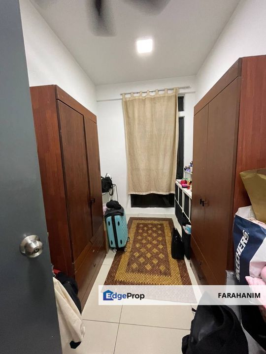 SELLING URGENTLY UNDER MARKET VALUE !!! Studio at Menara Suria , Selangor, USJ