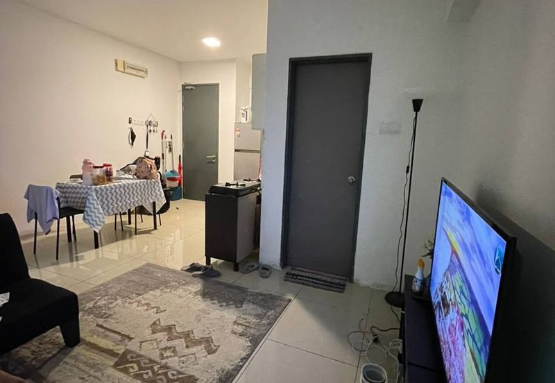 V12 Sovo (Menara Suria)