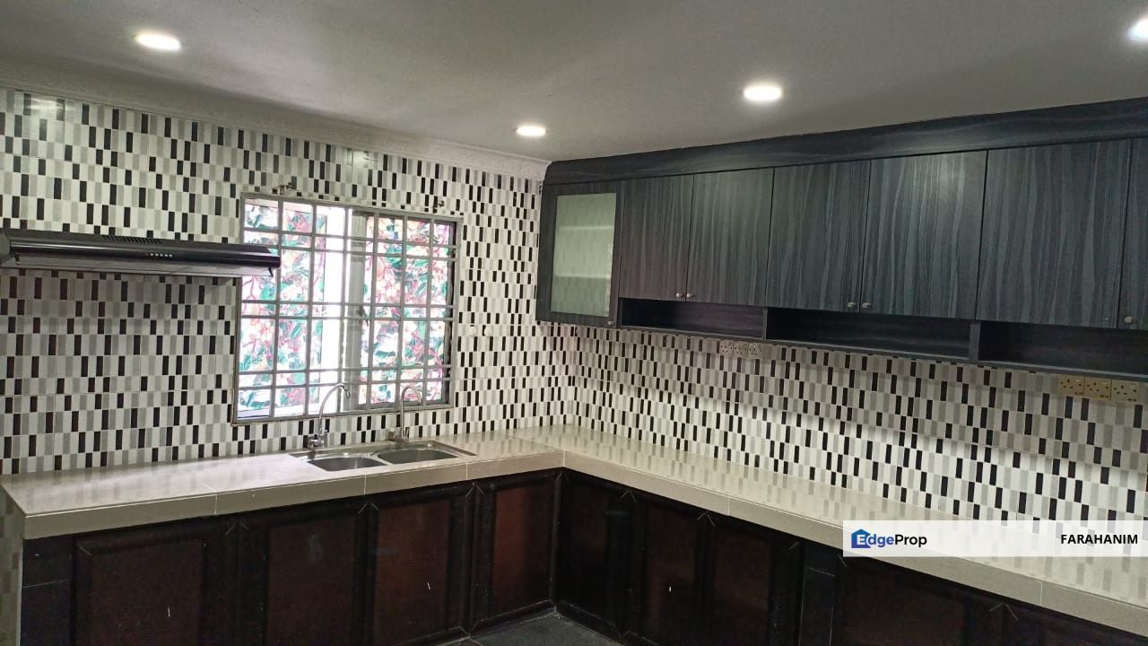 Fully Extended & Renovated 2stry House @ Bandar Saujana Putra, Selangor, Kuala Langat