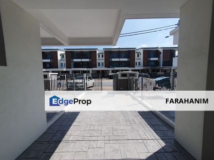 MURAH! Upper Unit Townhouse for rent !! @ Putra Perdana, Puchong, Selangor, Puchong