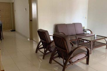 [FOR SALE!] Teres 2 tingkat Taman Melati, Lumut Perak