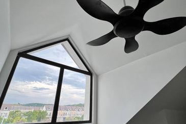 NICE DESIGN!! Double Storey Monet Springtime Sunsuria, Kota Warisan